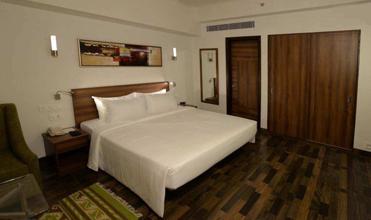 Lemon Tree Hotel קוימבטור מראה חיצוני תמונה